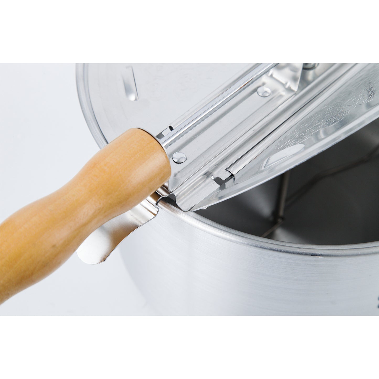 Olla La Soluzione para cabritas con tapa giratoria, ideal para hacer popcorn en casa